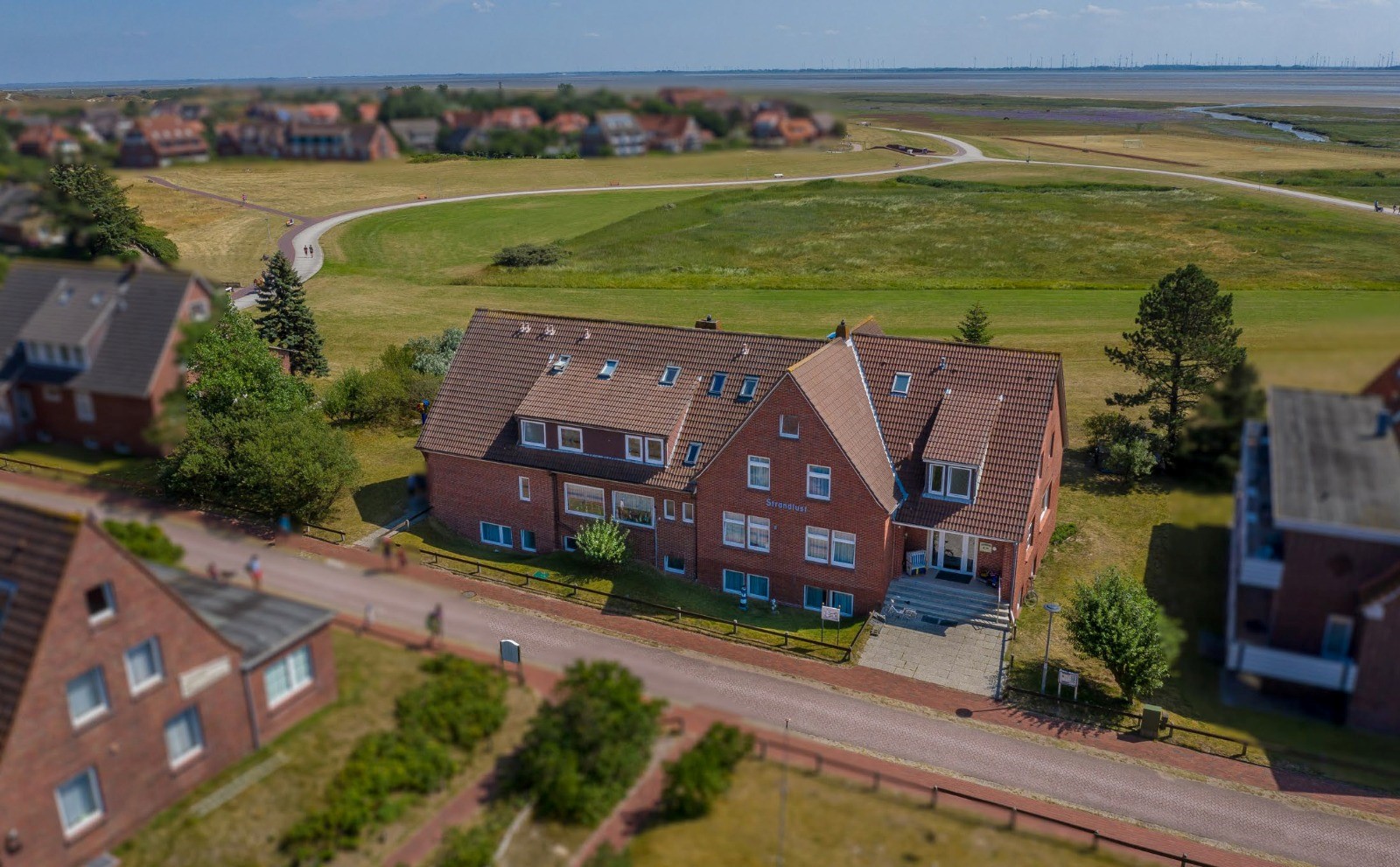 Stratmeyer Baltrum GmbH - Bild 1