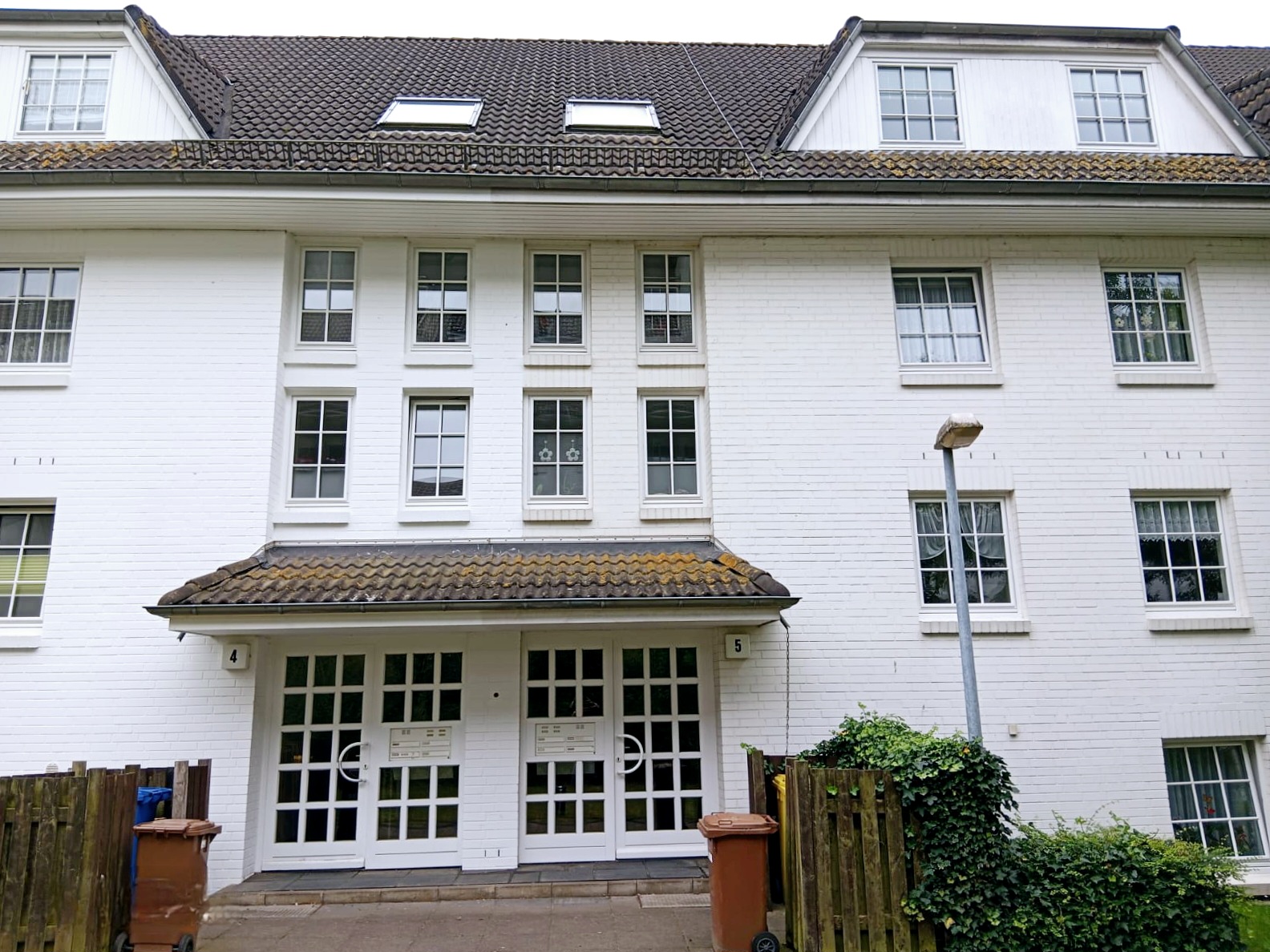 Mehrfamilienhaus in Rostock - Bild 1